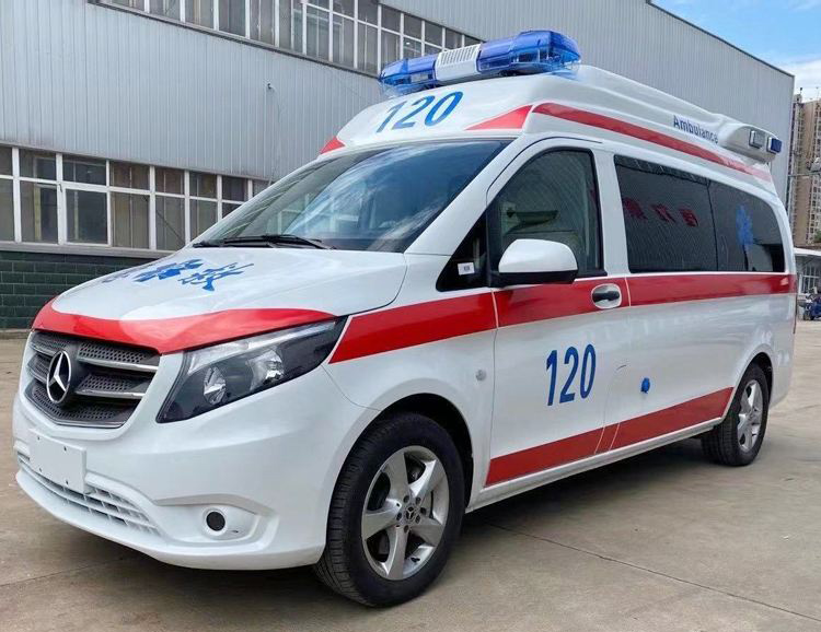 文山奔驰救护车